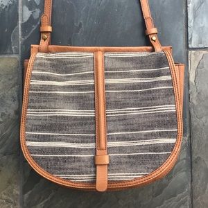 SOLD: Fossil Crossbody Saddle Bag
